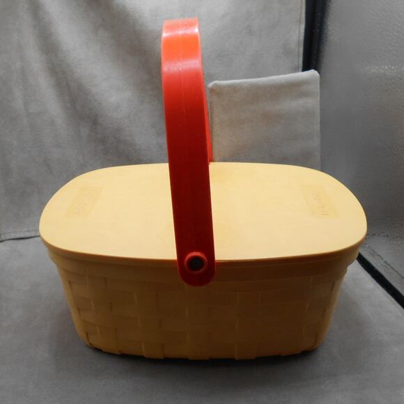 Fisher Price 1989 Pack-A-Picnic Tan Picnic BASKET w/Red Handle 2109 Fun w/Food - Picture 4 of 8